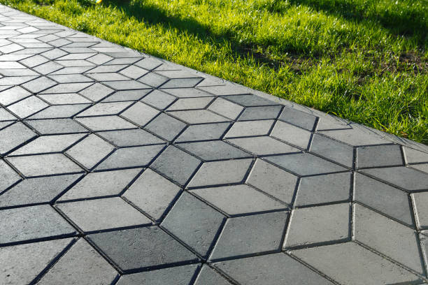 Best Local Driveway Pavers  in Aberdeen, ID
